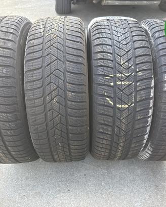 gomme usate 2056016 Winter PIRELLI - SOTTOZERO 3 -
