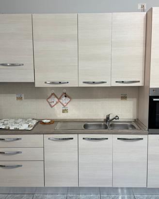 Cucina lineare da 3,20 mt
