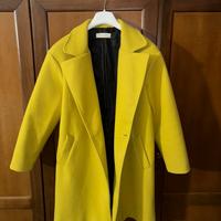 Cappotto invernale giallo