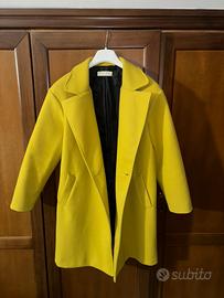 Cappotto invernale giallo