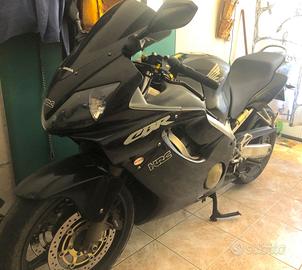 Honda CBR 600 F