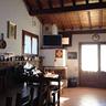 villa-di-180-m²-con-5-locali-e-posto-auto-a-monsum
