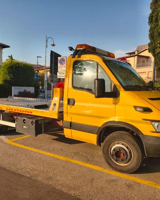 Carroattrezzi Iveco 