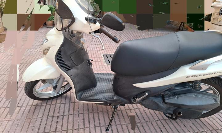 Suzuki UX Sixteen 150