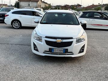 Chevrolet Cruze 1.7 Diesel Station Wagon LTZ