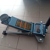 cric idraulico 3 tonnellate 