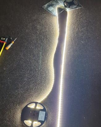 STRISCE LED 5METRI BIANCO NAT. 12V NUOVE IMBALLATE