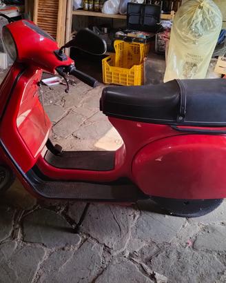 Vespa Piaggio Cosa 1989 – Moto d’epoca