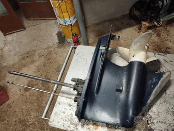 Piede Evinrude e TEC 75-130 