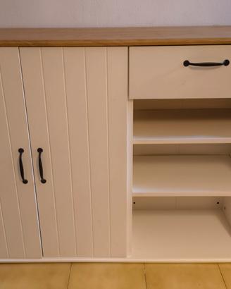 Mobile buffet Ikea Skruvby