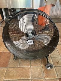 Ventilatore grande da pavimento