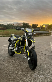 Swm 125 sm r 2020/2021