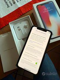 Apple iPhone X 64Gb Tenuto Maniacalmente