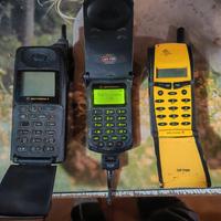 Lotto 3 Cellulari Vintage Anni '90