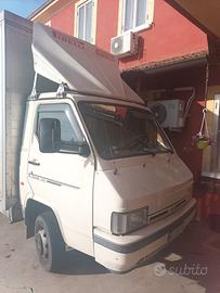 furgone Nissan trade 3.0 con sponda