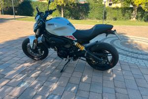 Ducati Monster 797+