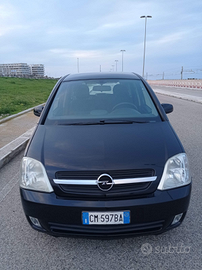 Opel meriva da vetrina