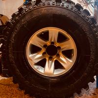 Pneumatici 9.00 R16 extreme