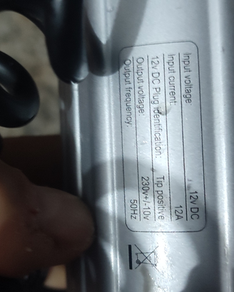 Inverter auto e-can 12V - 240v 150w