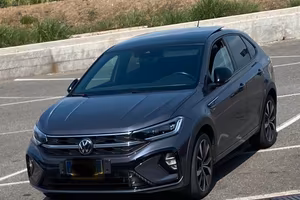 Volkswagen Taigo 1.0 R Line