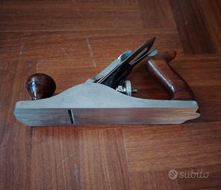 pialla con manico in legno