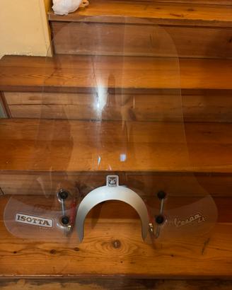 Parabrezza alto Isotta vespa