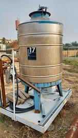 cisterna inox con pompa manuale