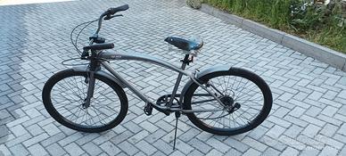 Bicicletta cafè racer