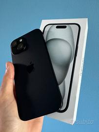 iPhone 15 128gb 100% batteria