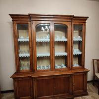 mobiletto con vetrinetta 