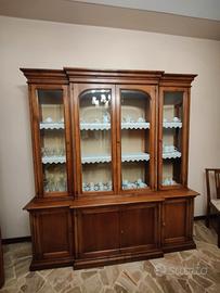 mobiletto con vetrinetta 