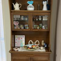 Credenza in legno porta oggetti