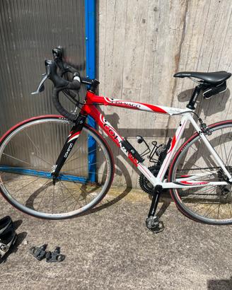 Bici da corsa colnago