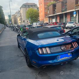 Ford Mustang 5.0 GT cabrio