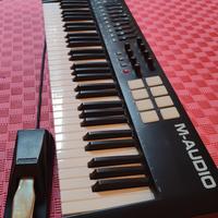 🎹 M-Audio Oxygen 61 MK4 + Pedale Sustain Proel