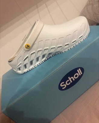 Zoccoli sanitari dr scholl bianchi, mai indossati