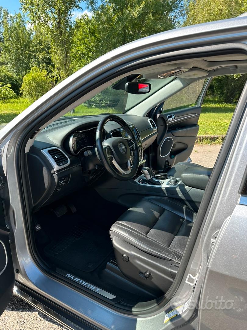 Jeep Grand Cherokee 2020 photo 4