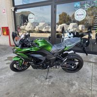 Kawasaki Ninja 1100 SX SE Kit Tourer Incluso