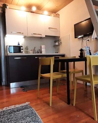 Cucina e tavolo