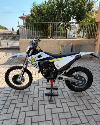 Husqvarna Fe 350 4T Rockstar 2020 ore 190 Wp close