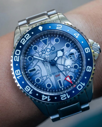 OROLOGIO OUT OF ORDER