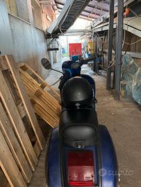 Vespa 150