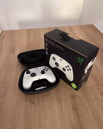 Razer Wolverine V3 Pro White Xbox Series X