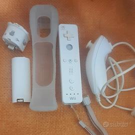 TELECOMANDO NINTENDO WII CON ACCESSORI 