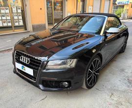 AUDI A5 Cabrio 3.0 V6 TDI quattro S tronic S-lin