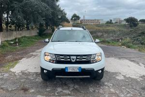 Dacia Duster 1.6 16V 105 4x2 GPL + GANCIO