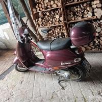 Vespa  T4  scooter 150 cilindrata