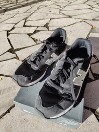 New Balance nere