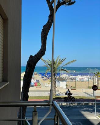 Centralissimo fronte mare roseto degli abruzzi