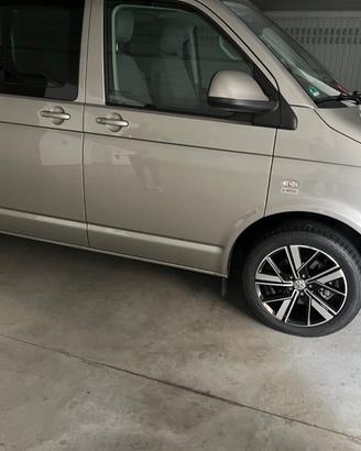 VW CALIFORNIA  T 5.1  COMFORTLINE  103 CV  140CV